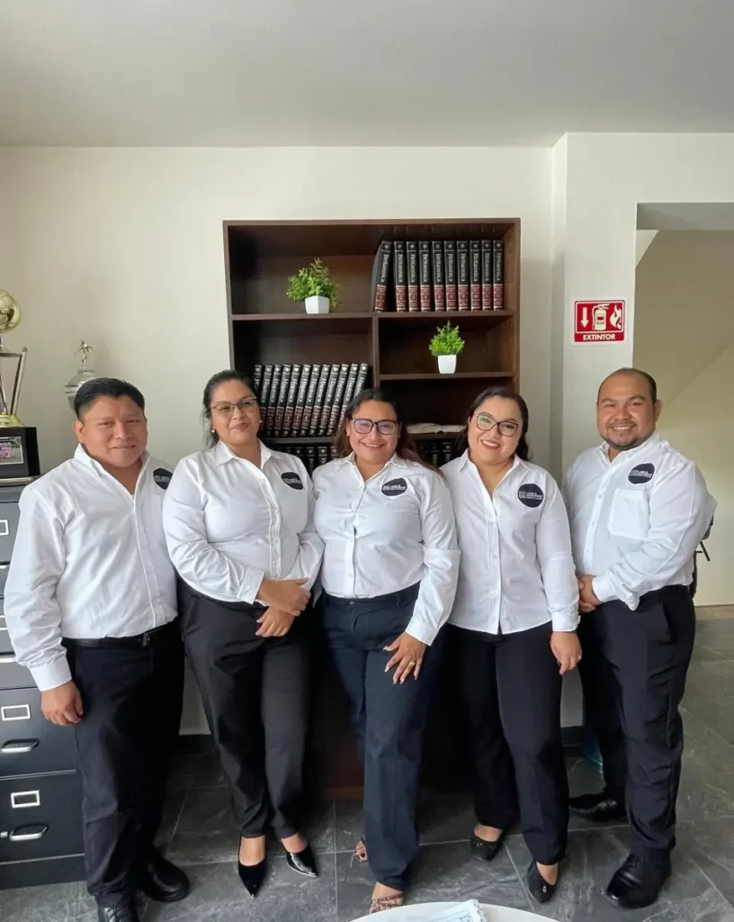 Abogado fiscal en Cancún de Cano & Asociados, defensa ante el SAT